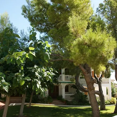 Los Jardines Apartment