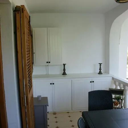 Los Jardines Apartment *